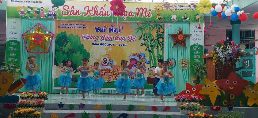 6. Văn nghệ