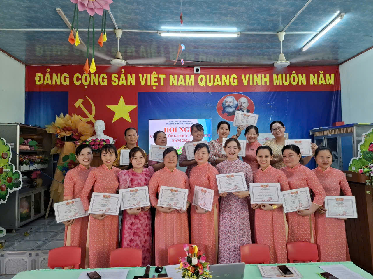 GIỎI VIỆC NƯỚC