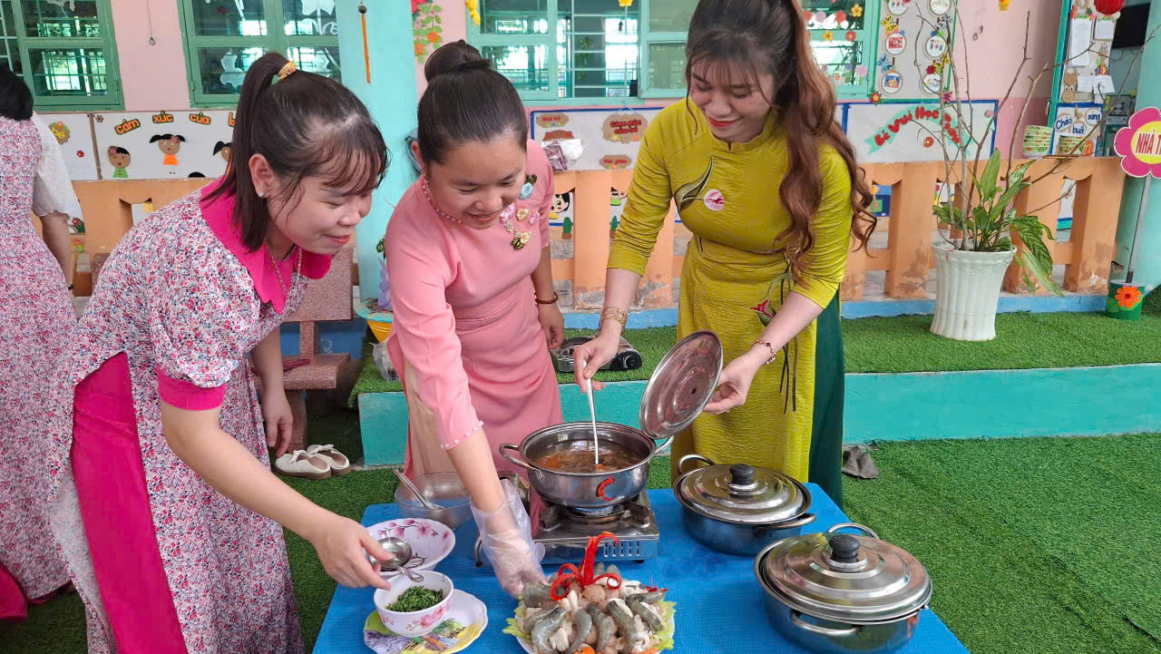 QUYÊN